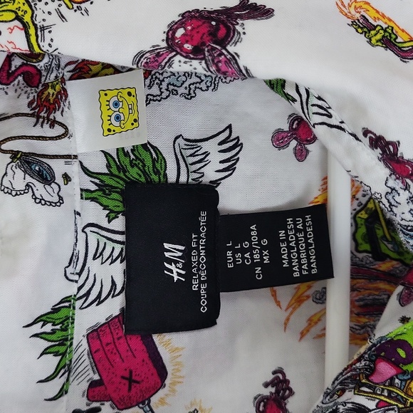 H&M x SpongeBob Squarepants Relaxed Fit Patterned Resort Shirt Size Large - Picture 2 of 13